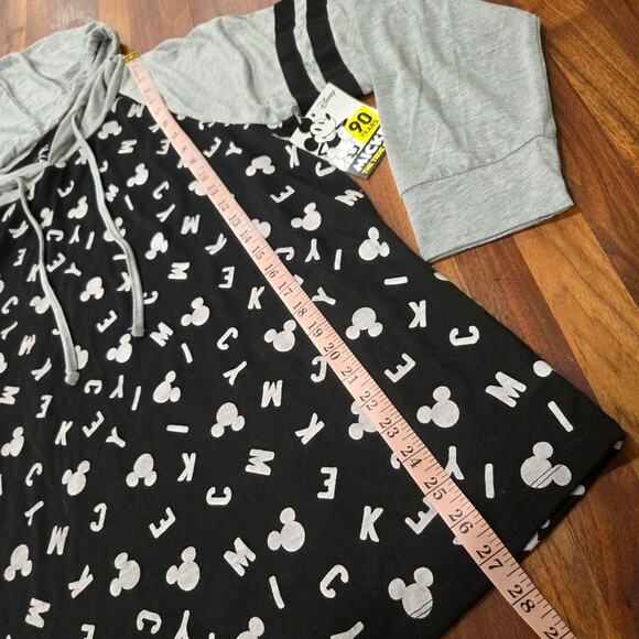 Disney Black and Gray Mickey Print Long Sleeve Hooded Tee Size 2 X - Picture 6 of 7